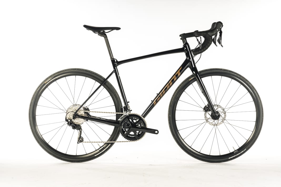 Allroadbikes im Test Das Giant Contend AR 1 TOUR
