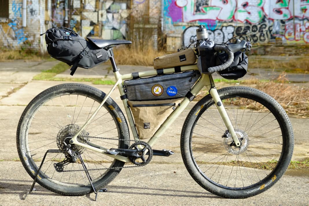 Two-piece frame bags are also possible, fit perfectly and offer maximum flexibility