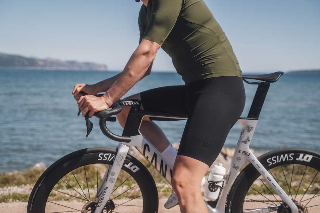 Gorewear has introduced the new Ultimate bib shorts.