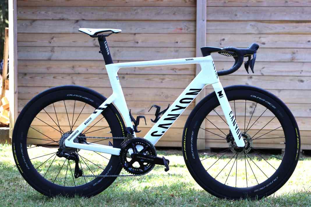 The racing bikes of the Tour de France teams: Alpecin - Deceuninck: Canyon Aeroad