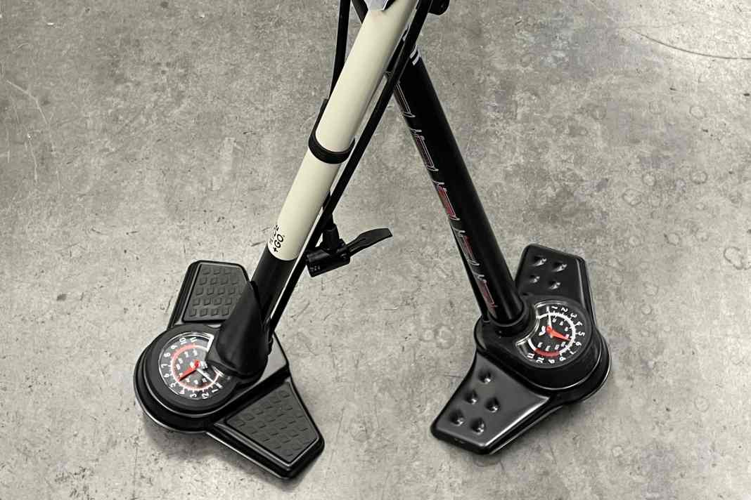 Floor pumps from Lidl and Aldi