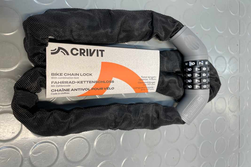The Crivit combination lock from Lidl weighs just 500 grams