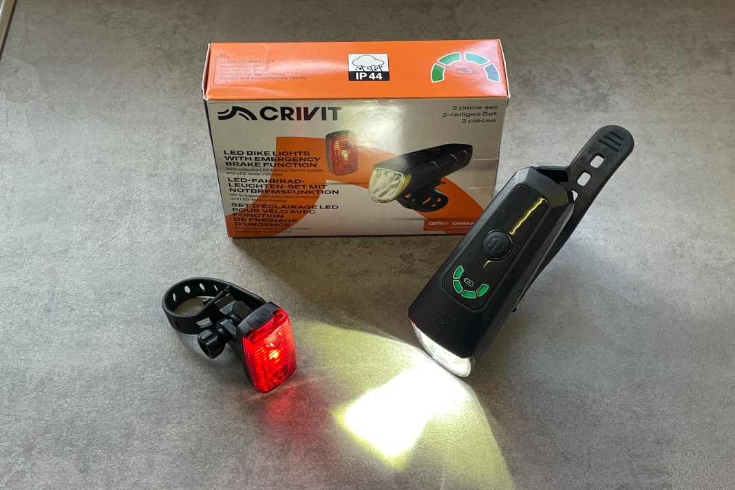 Crivit LED bike light set with emergency brake function, price 14.99 euros