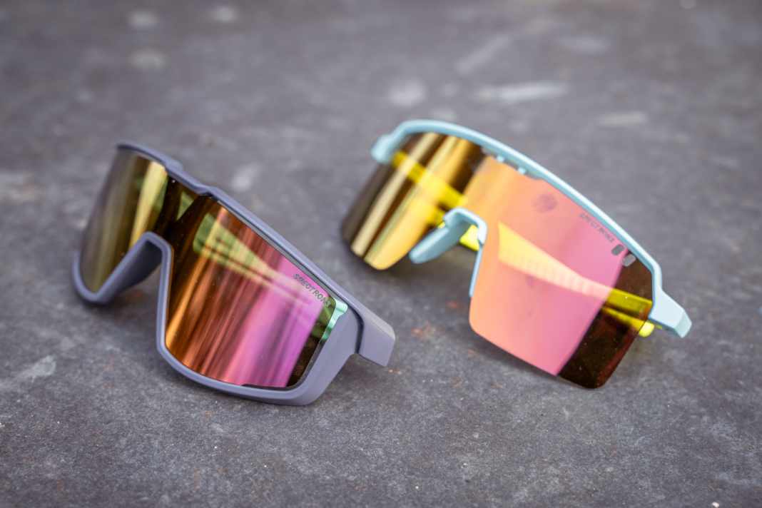 Julbo hat mit Fury Junior und Intensity Junior zwei neue hochwertige Sportbrillen für junge Biker im Programm.