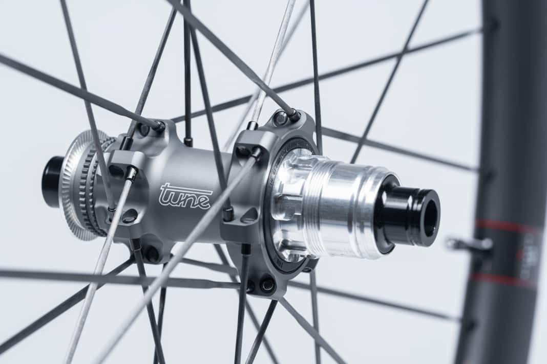 Reserve et Tune lancent une nouvelle collection de roues.