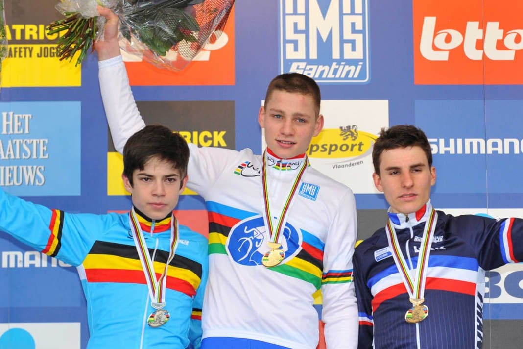 Les deux hommes s'affrontent déjà dans la course junior des championnats du monde de cyclocross 2012 à Koksijde, avec une meilleure fin pour van der Poel.