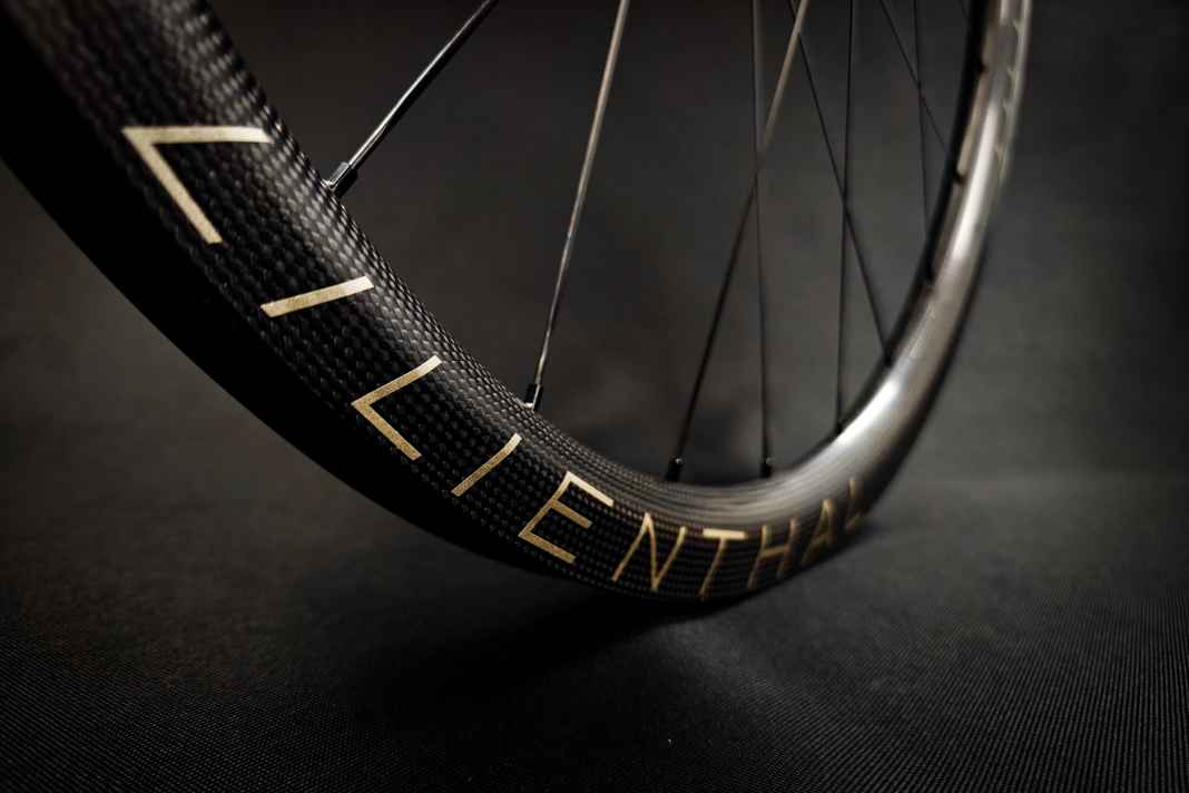 Carbon rims made in Germany are the standout feature of the Lilienthal GX L3K wheelset for gravel bikes.