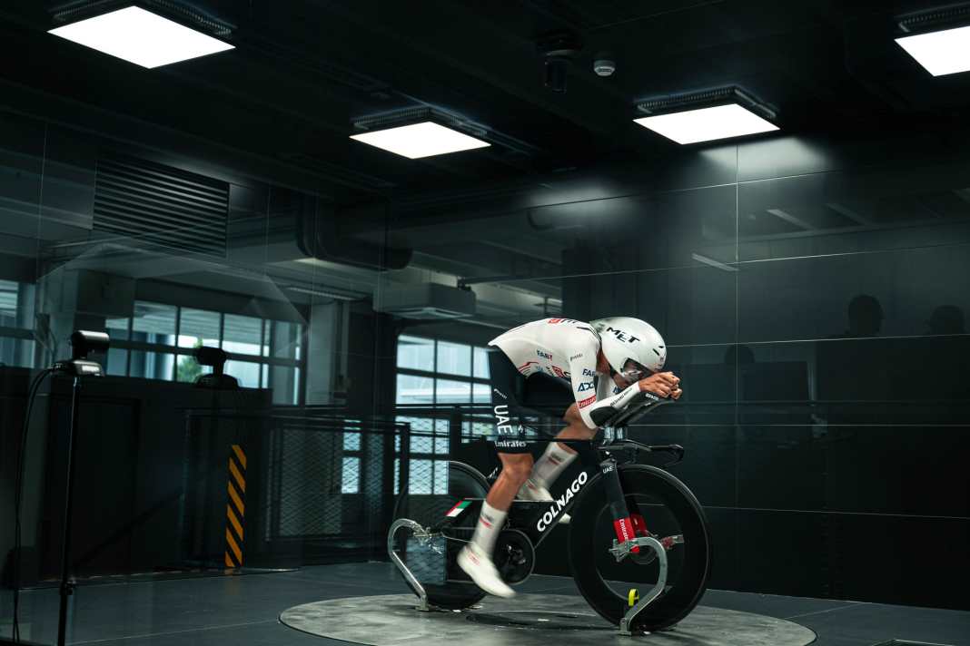 MET-Helm Drone Wide Body II im hauseigenen Windkanal The Tube