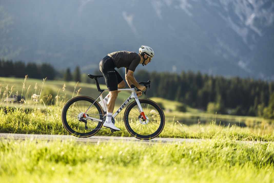 Trek Madone SL 7 : Evolution vers le Race-Allrounder