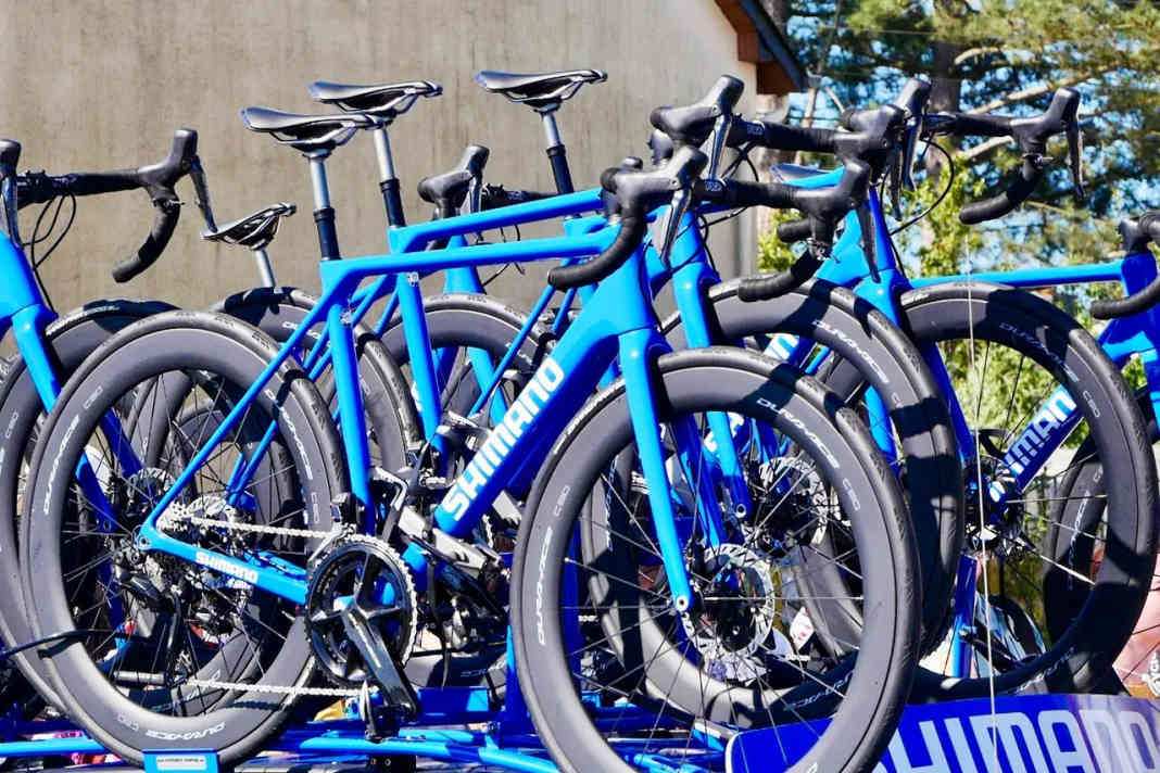 Shimano is on the neutral service bikes. However, the racing bikes come from Canyon.
