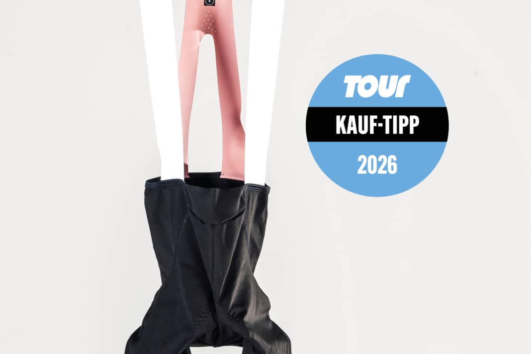 With the Fast Lady Bib Short, Nalini offers a pair of bib shorts designed specifically to provide comfort and support for active female cyclists on demanding rides.