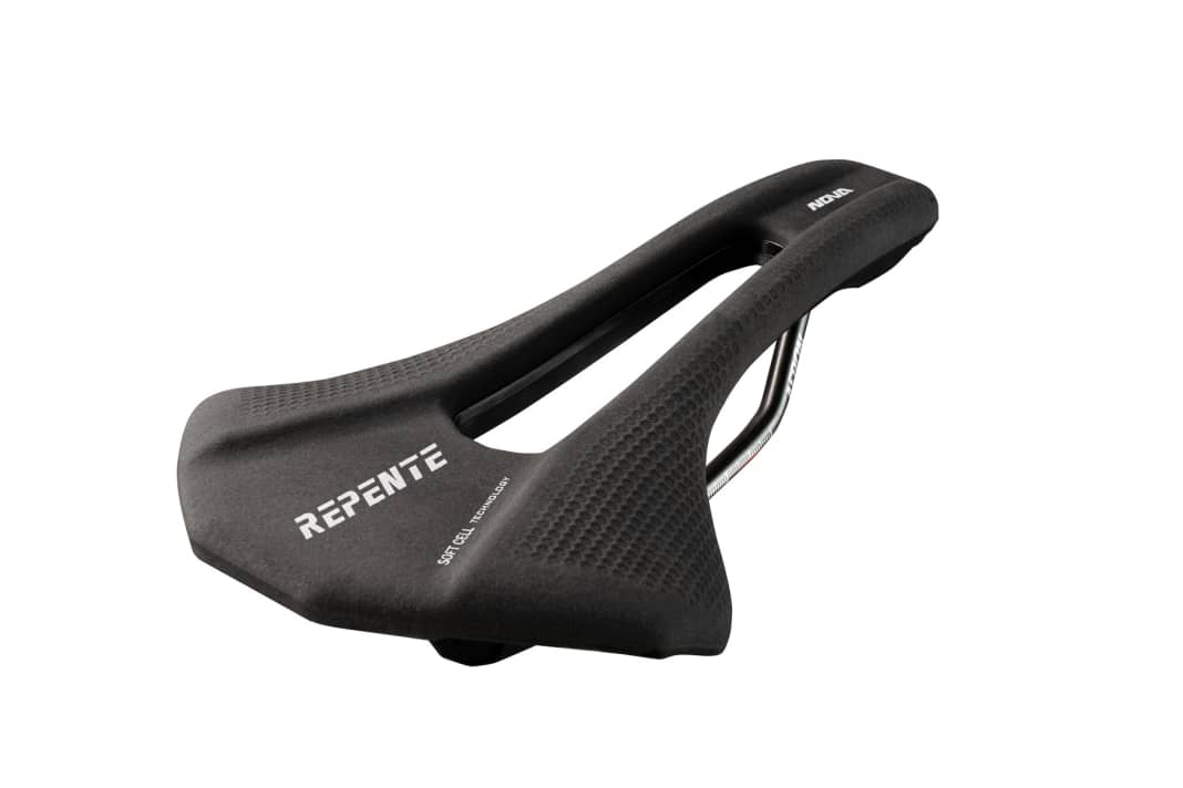 The new saddle from Repente is called Nova.