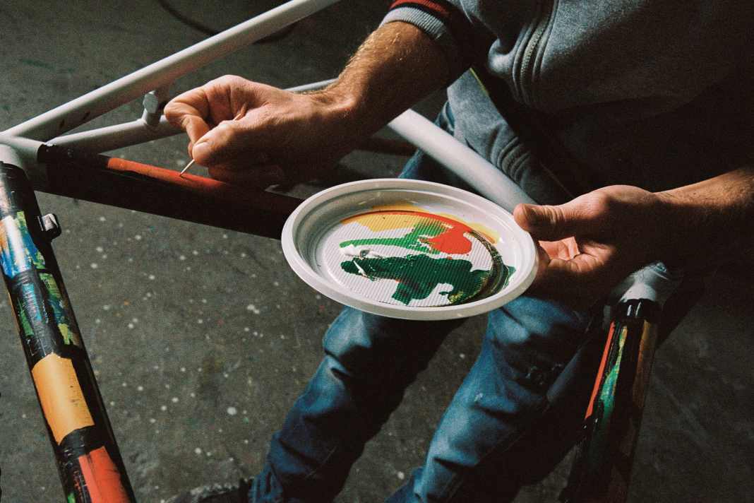Auf Wunsch erhält das Pegoretti Orlando einen kunstvollen Maßanzug.
