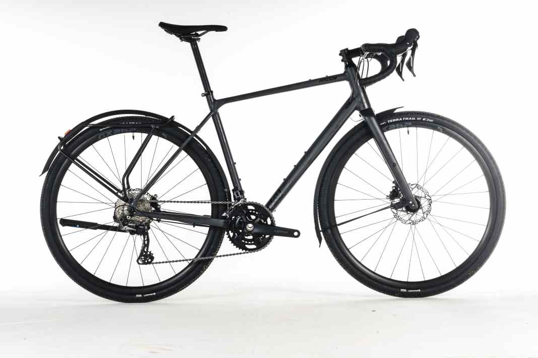 Gravel bikes with full equipment: The Radon Regard on test