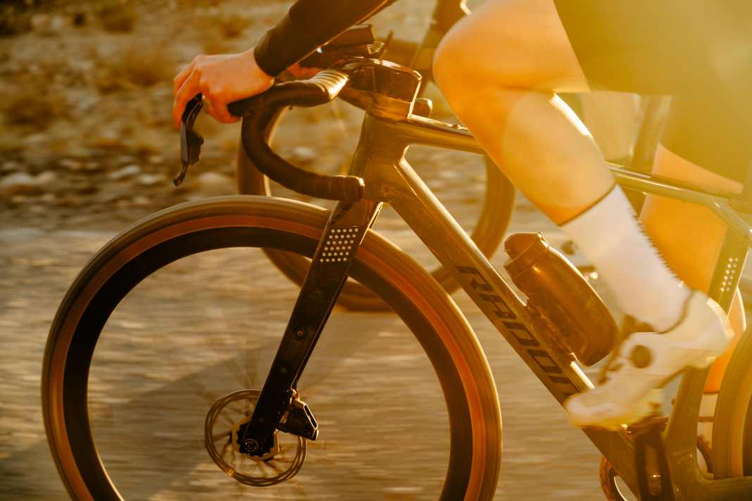 Radon expands its gravel bike programme with the Regard with carbon frame