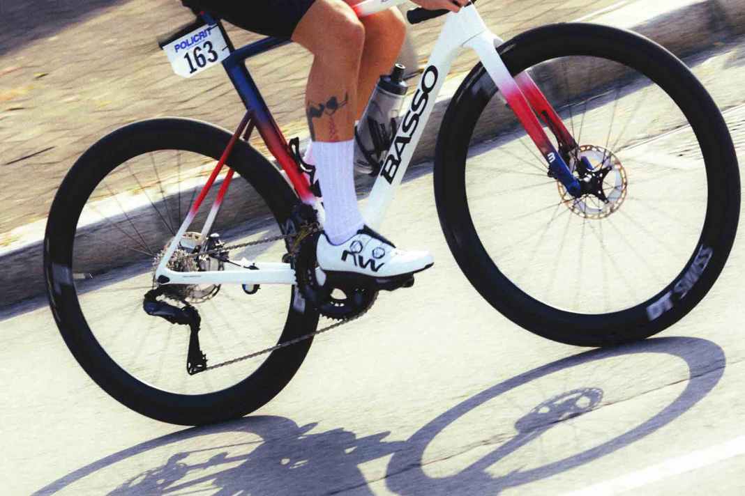 Travelling fast with the aero one-piece from the Madss collection