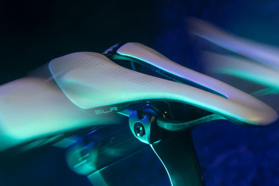 Selle Italia definiert mit der neuen Opal White Capsule eine neue Ästhetik im Radsport