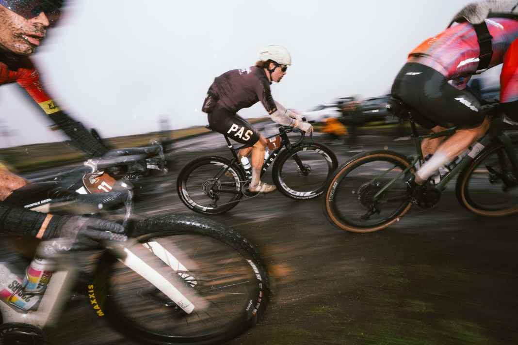 The Fara GR4 is made for racing, but should work just as well for travelling and everyday use