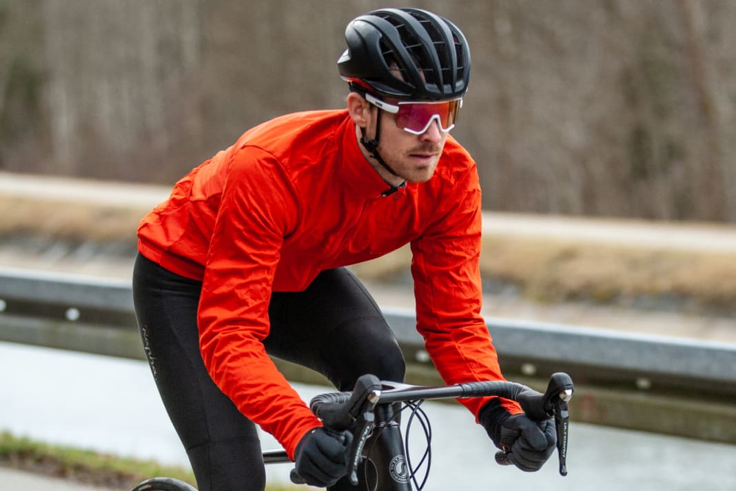 Die Men´s Alpha Merino Air Jacket von Velocio im TOUR-Praxistest