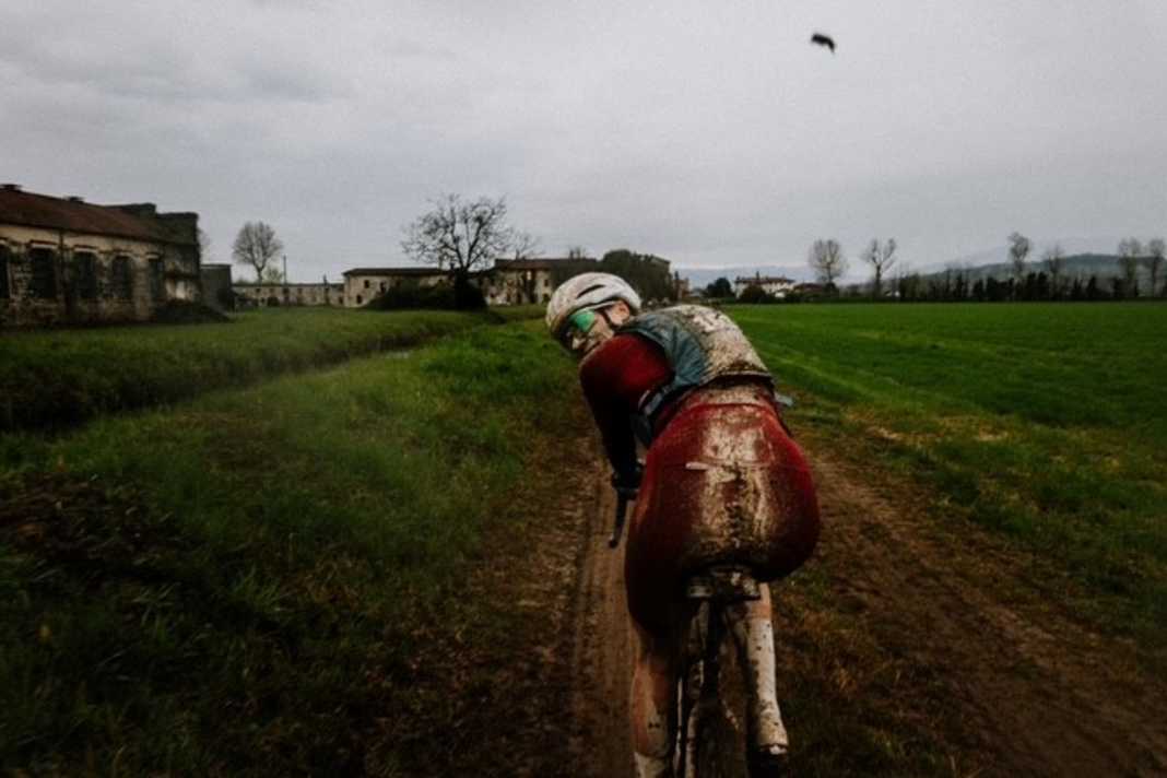 La première édition de The Hills Gravel a été une véritable bataille de boue