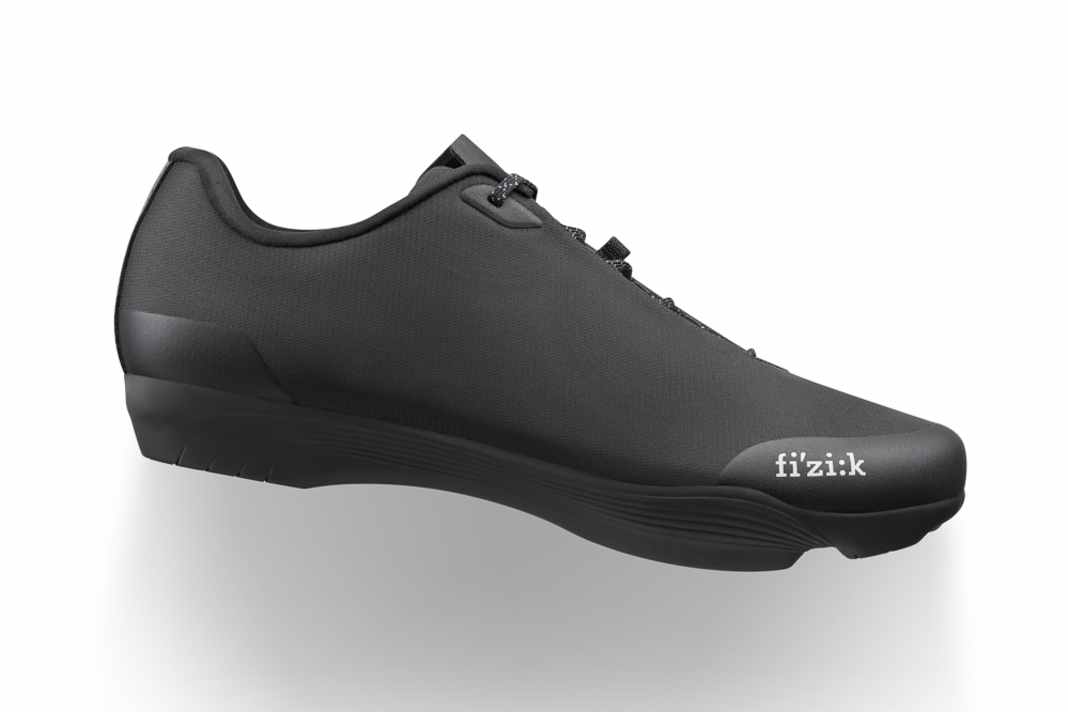 Fizik Tempo Beat in black