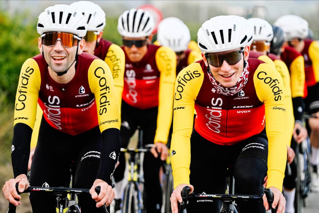 L'équipe Cofidis sera équipée de casques et de lunettes de sport Uvex pour la saison 2026.
