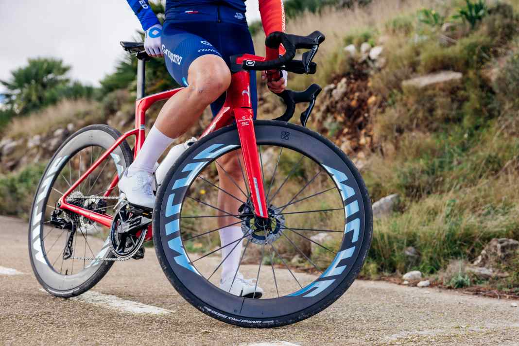 The new Deva RD is said to be the fastest and lightest aero wheelset Miche has ever developed.