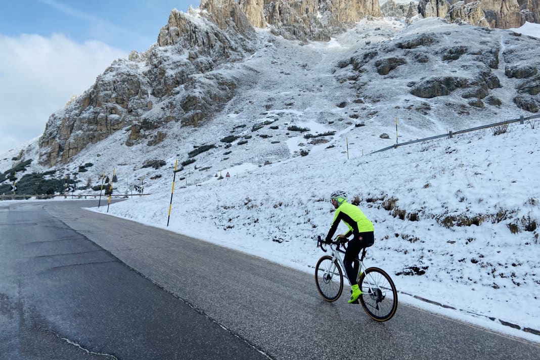 Winter training in Tyrol on a road bike