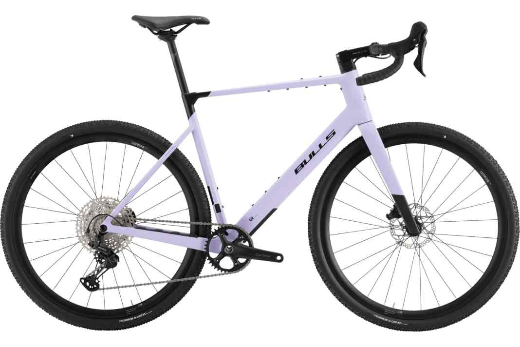 Le Bulls Machete RX1, équipé d'une transmission mécanique Shimano GRX et de roues en aluminium, coûte 1999 euros.