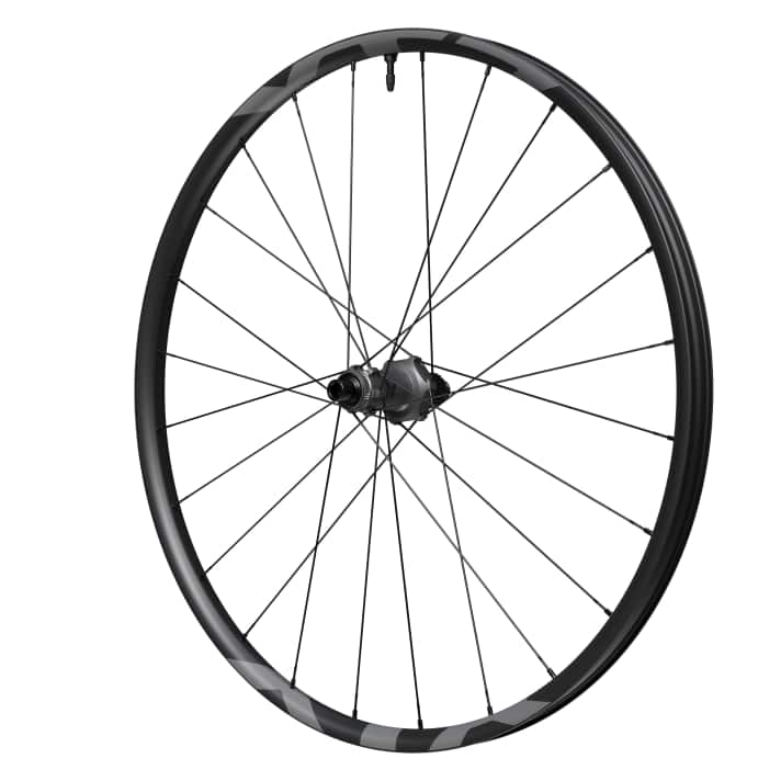 The new Shimano XTR wheels come with carbon rims and stainless steel or titanium spokes.