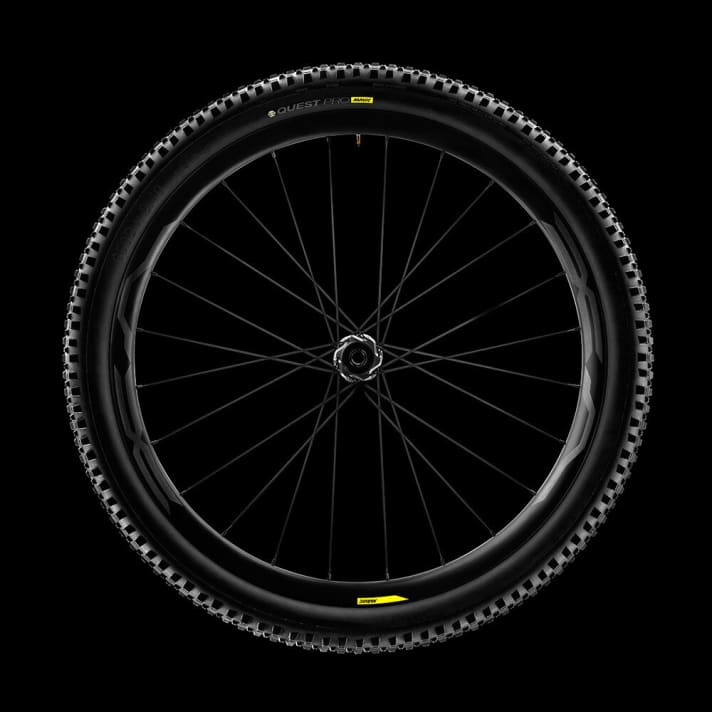  Handling and the lower price compared to the DT Swiss XM 1200 Spline could be the trump card of the Mavic XA Pro Carbon.