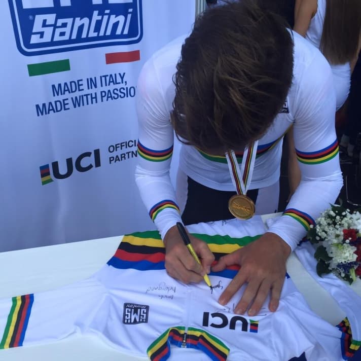   In 2016, Gaze won the world title in the U23 category.