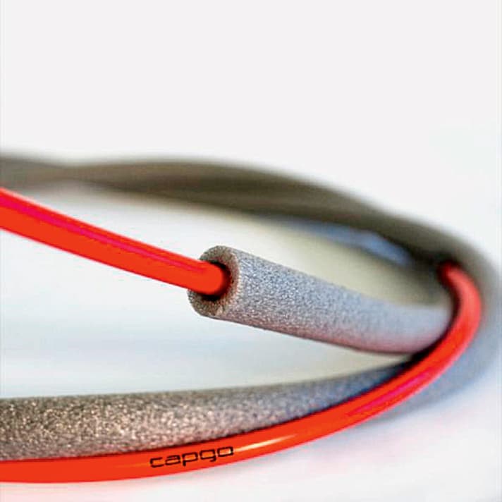   Capgo Noise Protection: internally routed cables with a continuous outer casing often tend to rattle. An additional foam cover is designed to eliminate noise. The two-metre hose costs 6.95 euros. <a href="http://www.capgo.de/" target="_blank" rel="noopener noreferrer nofollow">www.capgo.de</a>