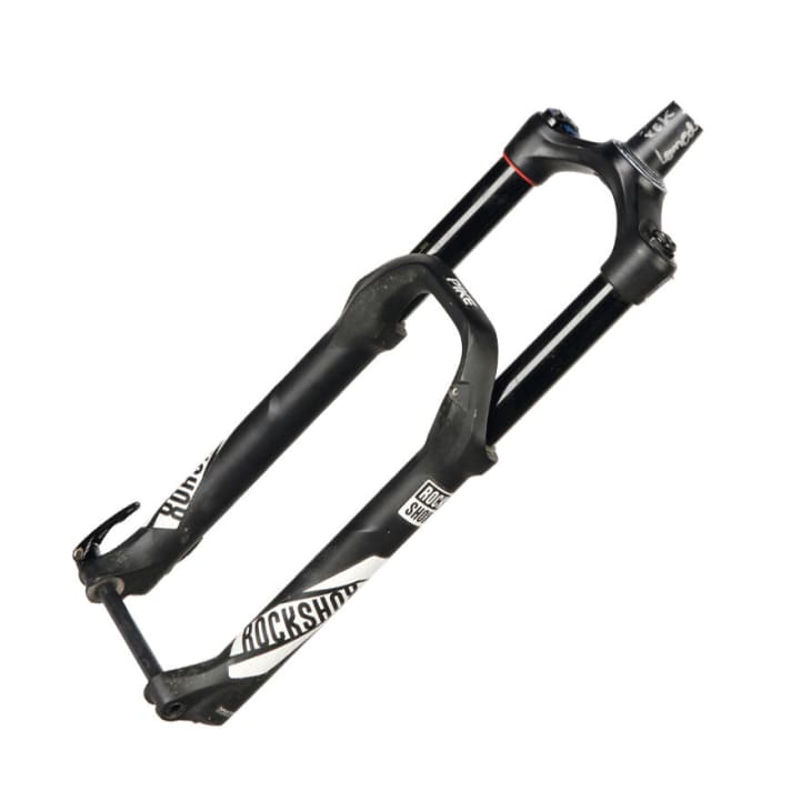    Pike '17 + AWK: AWK requires a little more effort when pumping due to two valves. With 85 to 45 psi (positive chambers 1 and 2) and five clicks of rebound, it worked almost identically to the 2018 Pike in terms of response and progression.