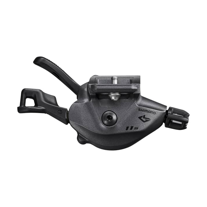   The XT shift lever is said to weigh 120 grams and can be mounted either by clamping or via an I-Spec clamp. LinkGlide components can be recognised by the small LinkGlide logo and a maximum of two gears can be shifted with the press of a thumb.