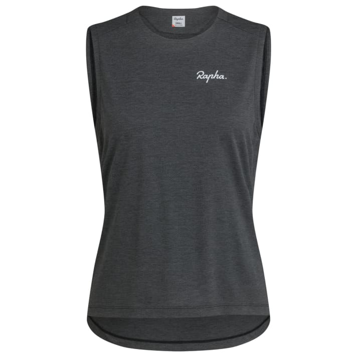  The women's line from Rapha also includes a <a href="https://www.awin1.com/cread.php?awinmid=18515&awinaffid=471469&clickref=B+Rapha+Trail+Tank&ued=https%3A%2F%2Fwww.rapha.cc%2Fde%2Fde%2Fshop%2Fwomens-trail-tank%2Fproduct%2FAAS01XXAMC" target="_blank" rel="noopener noreferrer nofollow">tank top</a> * for hot days in the saddle.