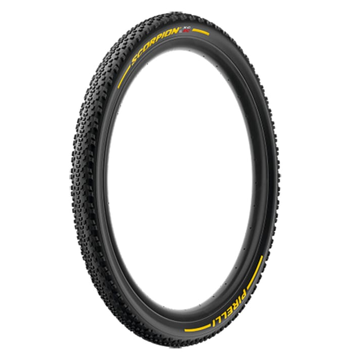   Pirelli Scorpion in 2,4 Zoll Breite.