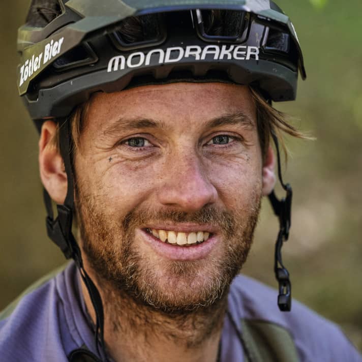   Parking your motorhome overnight in the most beautiful spots is generally not well received. You often even risk being fined. Bike pro Oli Dorn (33) reveals the most important etiquette rules for campers.