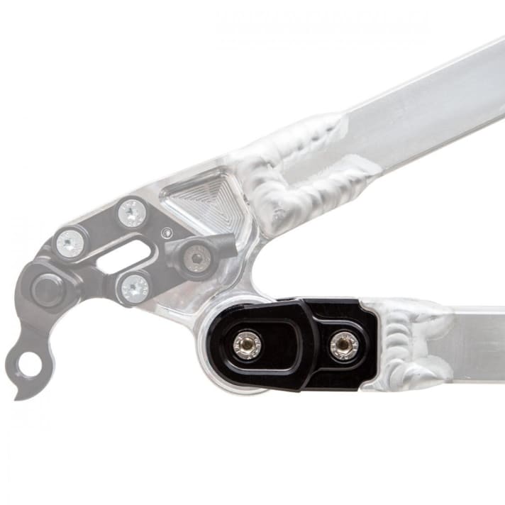   The mutators allow fine-tuning of the geometry. The mutator shown here can be used to adjust the chainstay length.