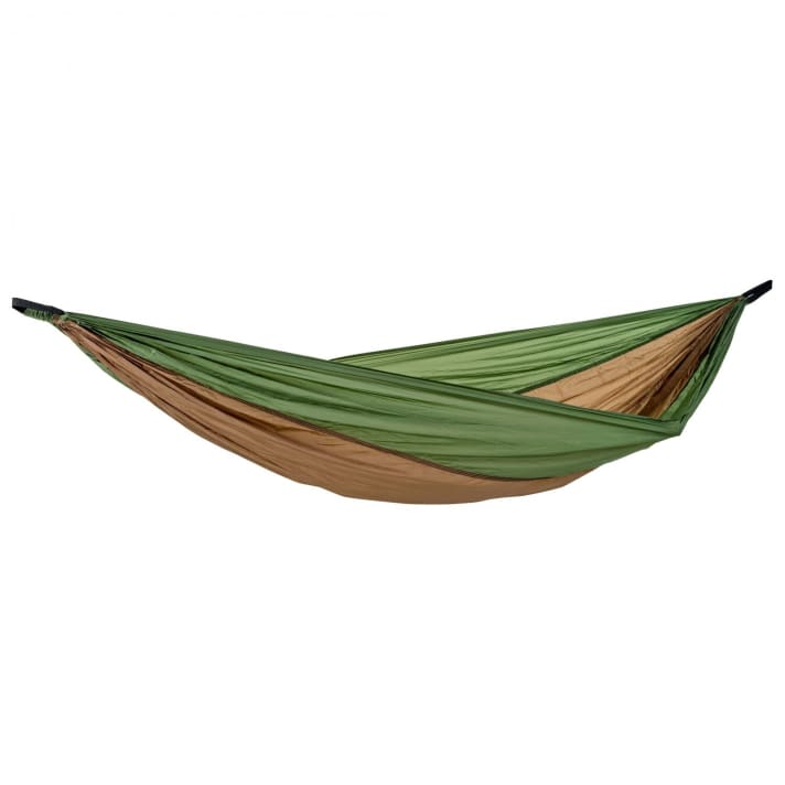   At just 180 grams, the Adventure Hammock is perhaps the lightest king-size hammock in the world. Nevertheless, two people can easily snuggle up in it as the sun sets - as long as they do not exceed the weight limit of 150 kilos. Crumpled up, the mat fits in any trouser pocket. <a href="https://www.awin1.com/cread.php?awinmid=14364&awinaffid=471469&clickref=B+Amazonas+Adventure+Hammock&ued=https%3A%2F%2Fwww.sport-schuster.de%2FAmazonas-Adventure-Hammock-s.html" target="_blank" rel="noopener noreferrer nofollow">The Adventure hammock from Amazonas is available from Sport-schuster for 54 euros</a> *.