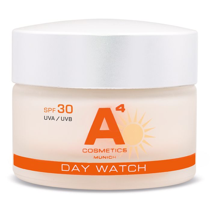 Darf Outdoor nicht fehlen: eine Sonnencreme mit hohem Lichtschutzfaktor