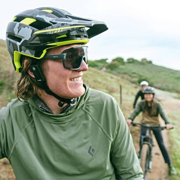 Mini loudspeaker with microphone: With the Aleck Punks, the ear canals remain clear, making it easier to hear outside noises.