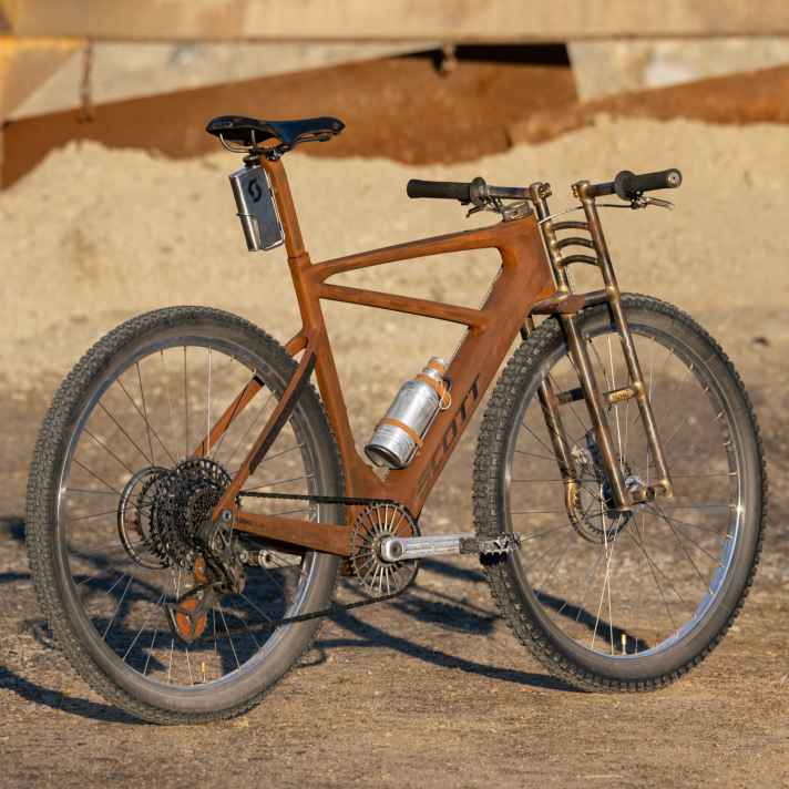 Sieht wuchtig aus: Dangerholm hat das zusätzliche Rohr im Rahmen nur aus optischen Gründen verbaut.