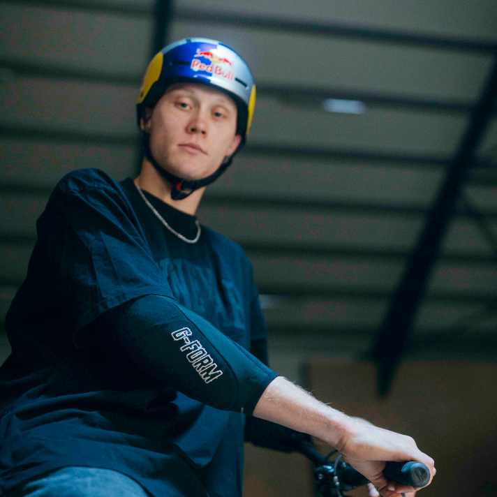 Die EJ Signature Kollektion soll höchsten Schutz, bequeme Passform und hohe Atmungsaktivität bieten