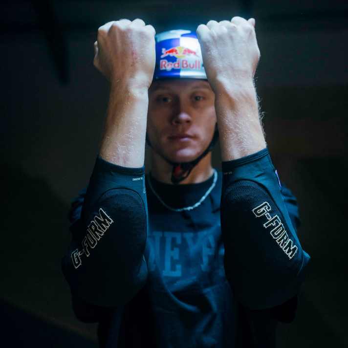 Slopestyler und Freeride-Ass Emil Johansson stand Pate bei der Entwicklung der neuen G-Form Protektoren