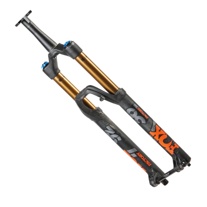 The plastic seals on suspension forks harden in the cold in winter and then become leaky.