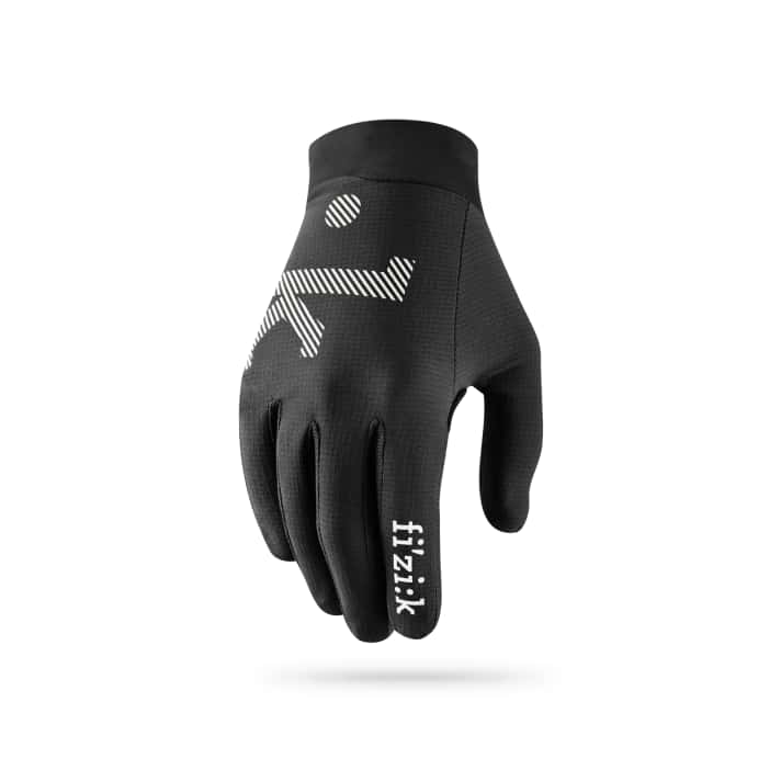The new off-roader from Fizik. Price: 49 euros.