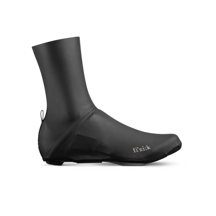 Le nouveau couvre-chaussure de Fizik est étanche, ajusté et disponible en trois tailles à un prix raisonnable.