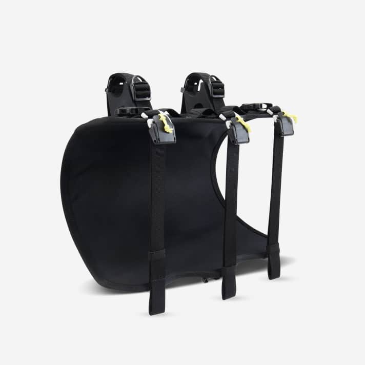 The Rockrider ADVT 900 handlebar bag mount