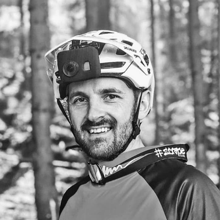 Youtuber und Fahrtechnik-Trainer Leo Kast